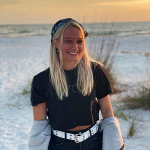 Meet your Posher, Eleyna